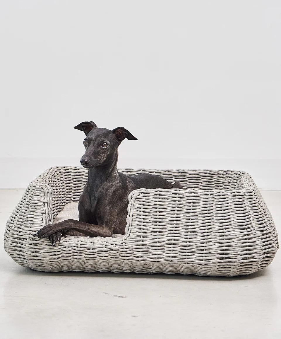 Mio Dog Basket