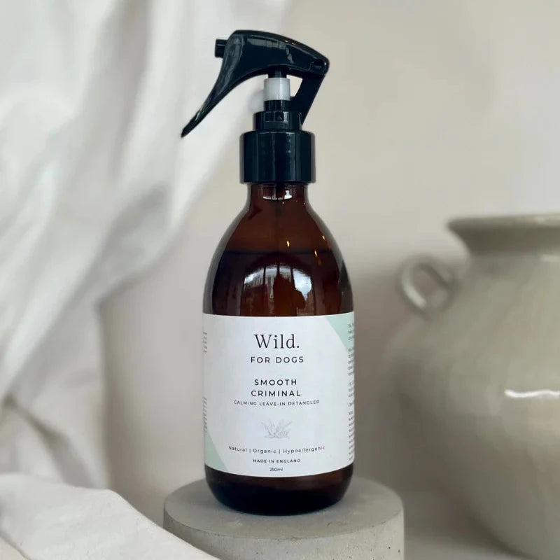 Smooth Criminal Detangling Spray