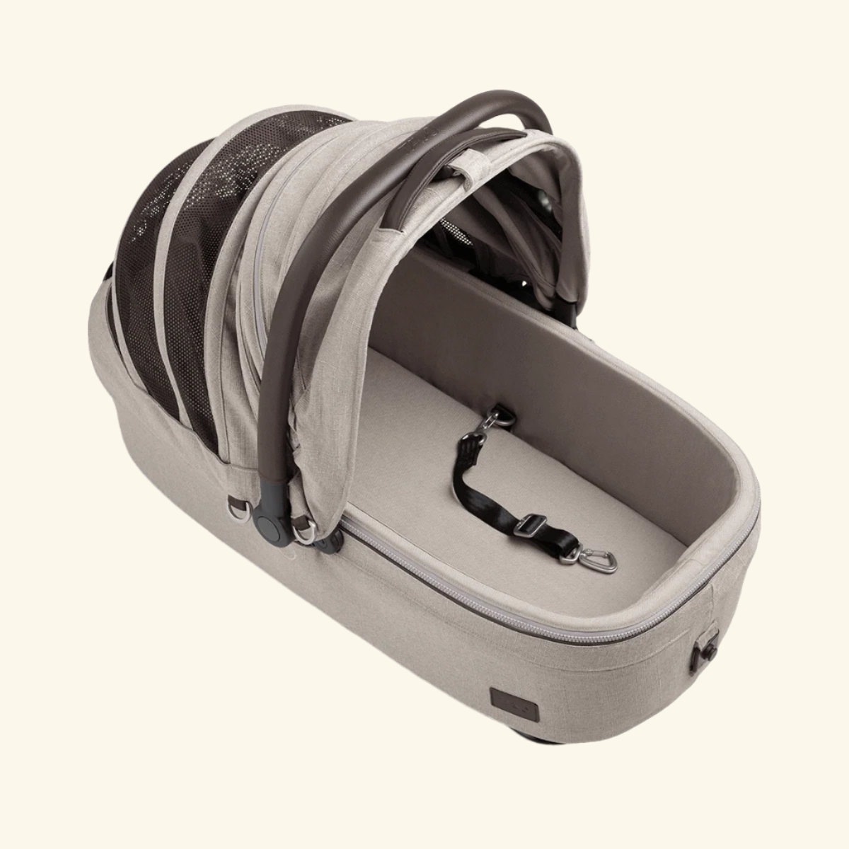 Maeve M Rigid Handle